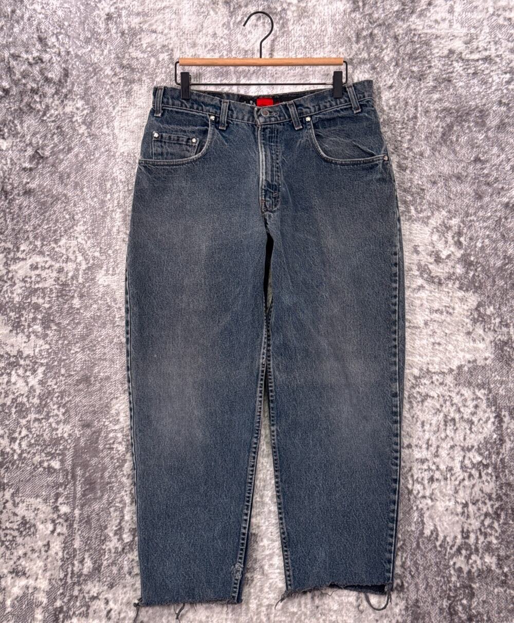 Vintage Levis Silvertab Jeans 34 in x 26 in Mens Loose Fit Made USA Denim